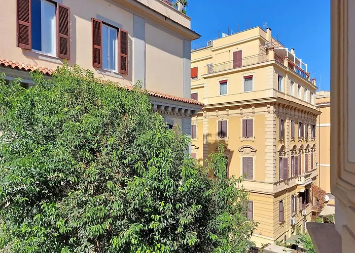 Spacious Prati For Families Rom