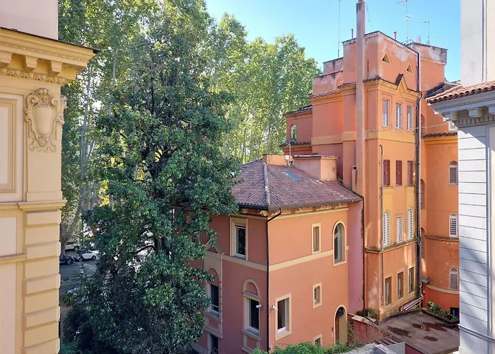 Spacious Prati For Families Apartment