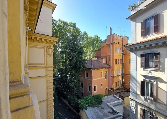 Apartment Spacious Prati For Families Rom